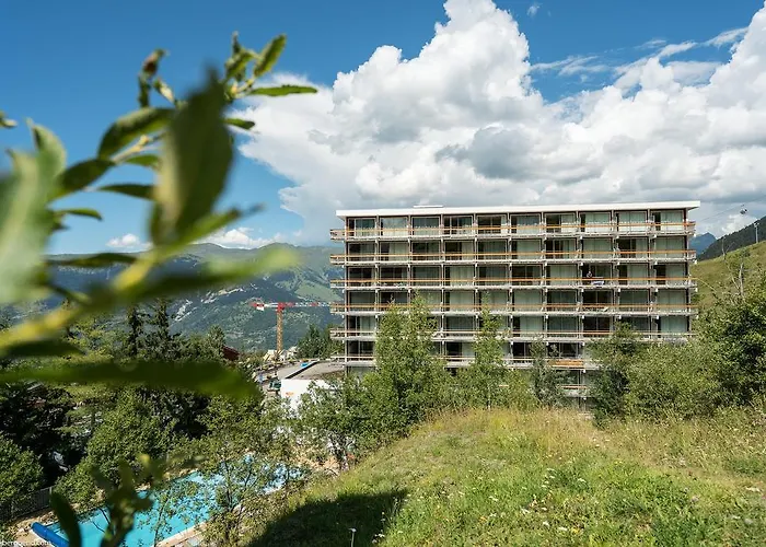 Pierre & Le Moriond Apartahotel