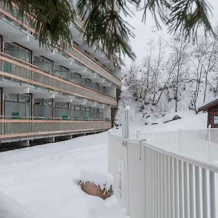 Pierre & Le Moriond Hotel apartamentowy 3*