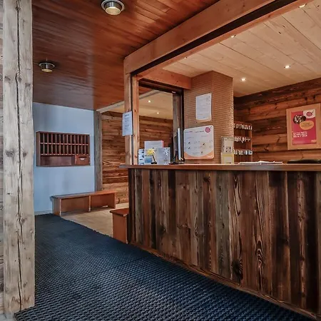 Hotel apartamentowy Pierre & Le Moriond 3*