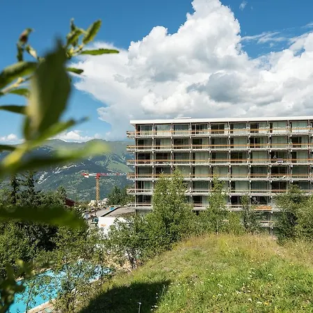 Pierre & Le Moriond Apartahotel